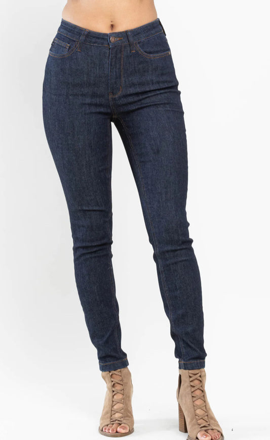 Judy Blue Classic Back Pocket Embroidery Skinny Jeans, front view.