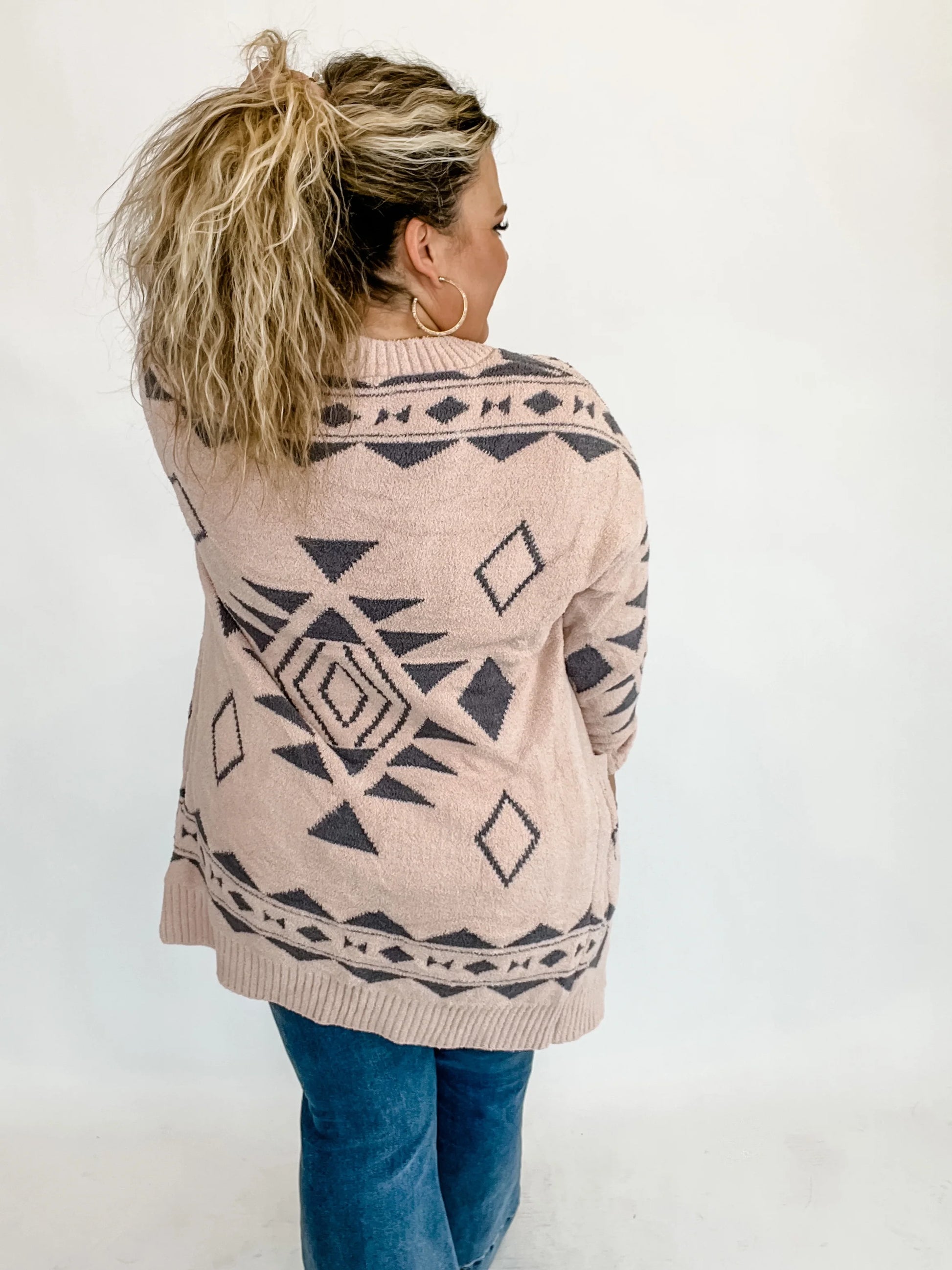 FBack view Cardigan Sweater, super soft pockets